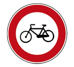 TRANSITO VIETATO AI VELOCIPEDI